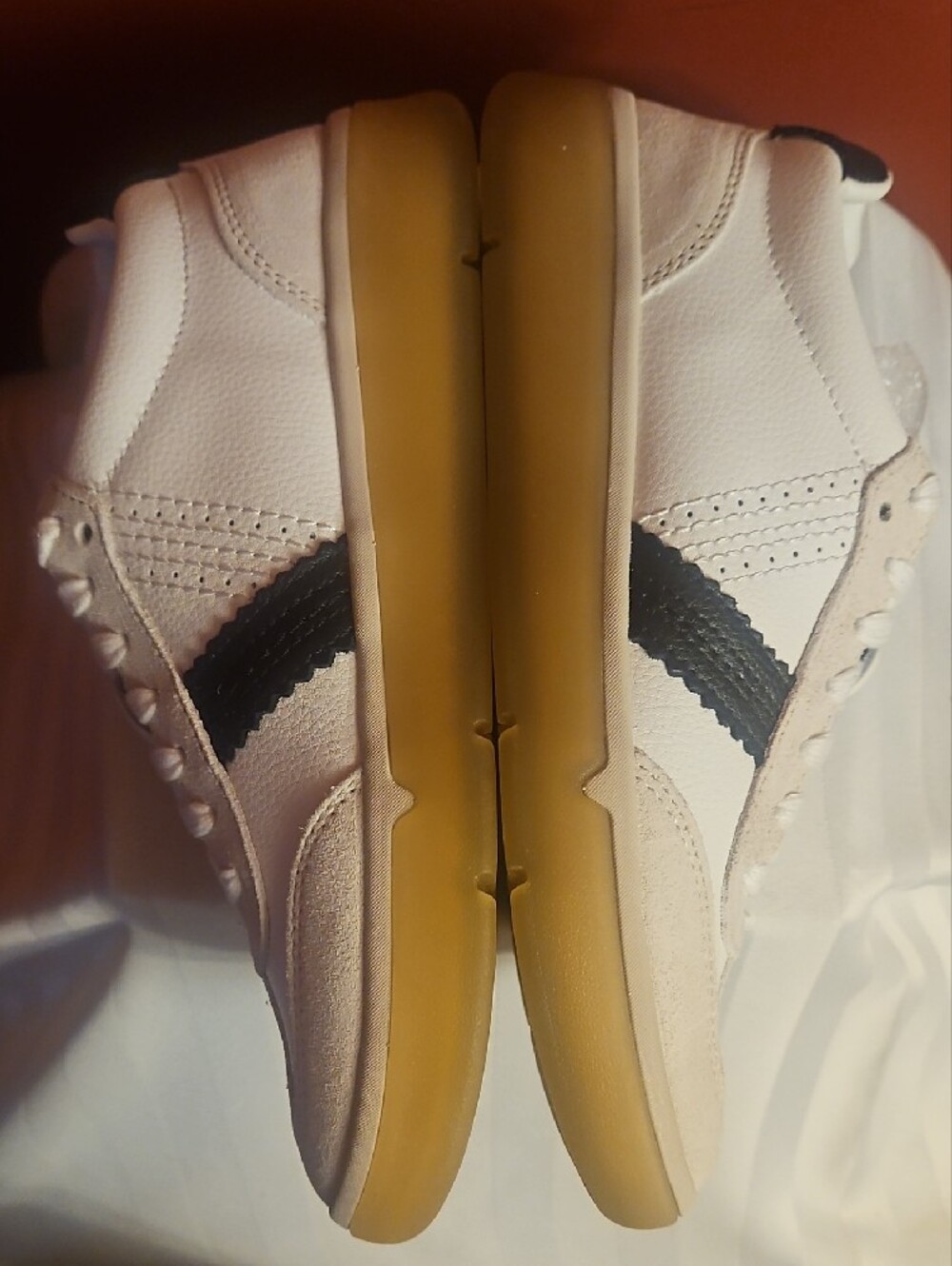 VIONIC City Walk sneakers - Picture 3 of 5